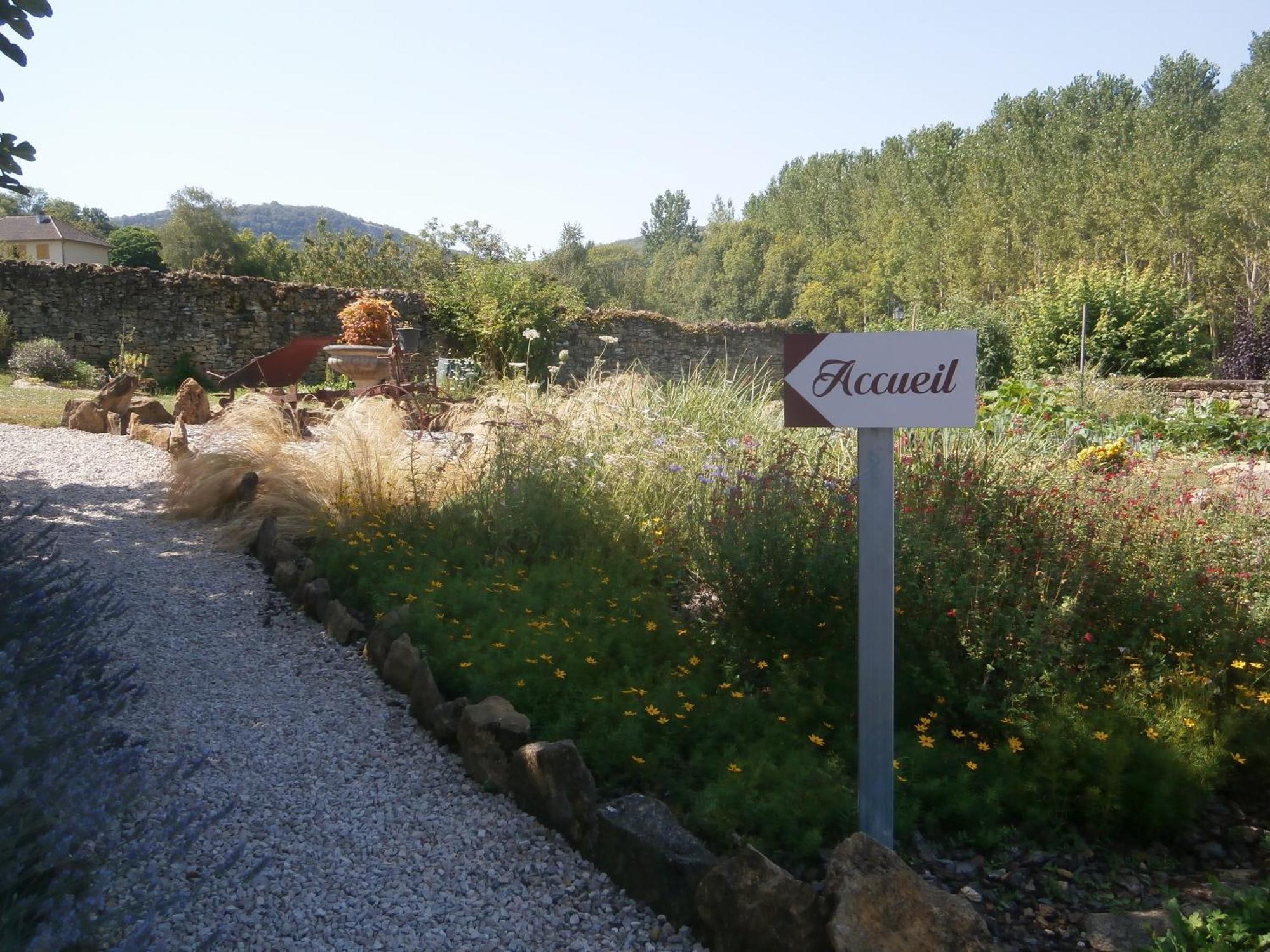 La Chomiarde Bed & Breakfast Saint-Médard-de-Presque Eksteriør bilde